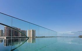 Square Design Hotel